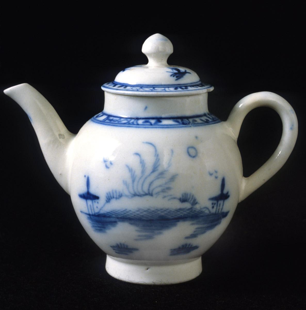 1965.0561.010 A, B Teapot