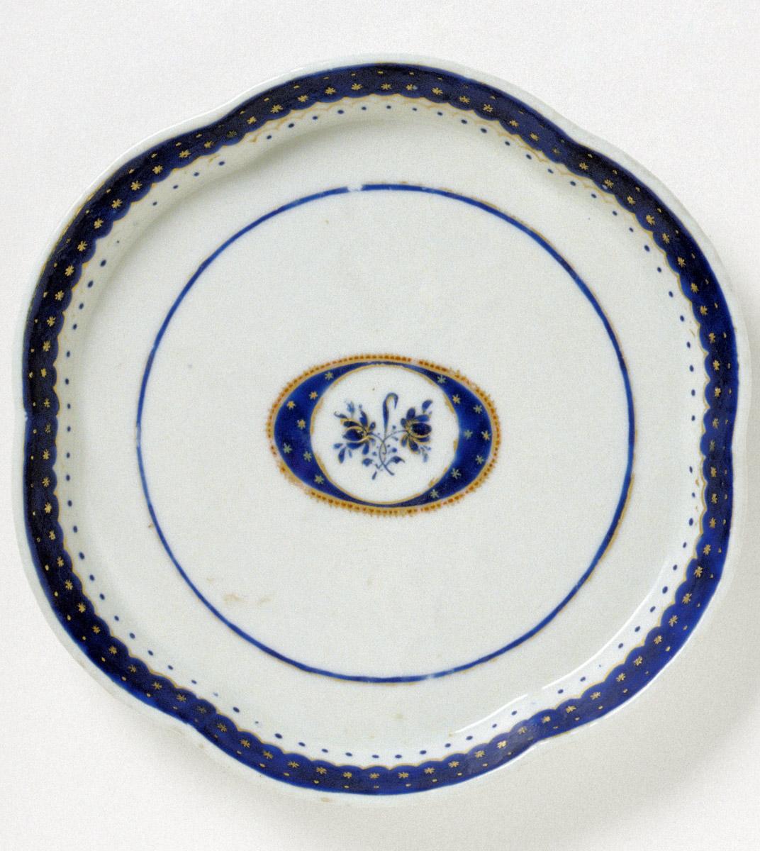 1965.0567 Teapot stand, view 2