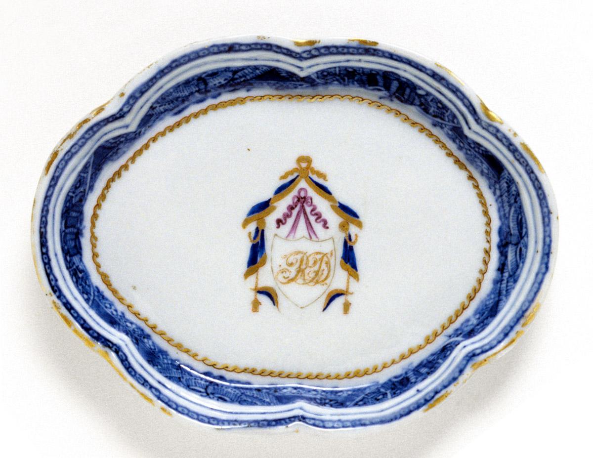 1965.0581 Dish