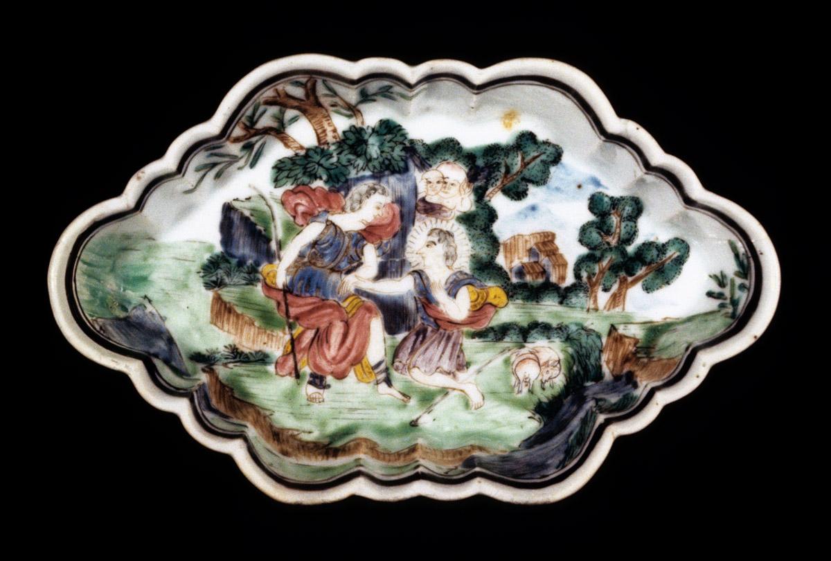1965.0593 Spoon tray, view 2