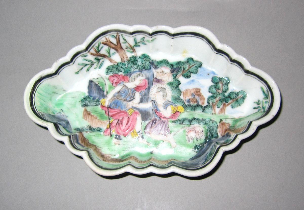 1965.0593 Porcelain spoon tray