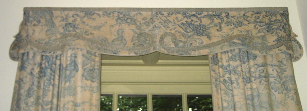 1955.0740.002 valance