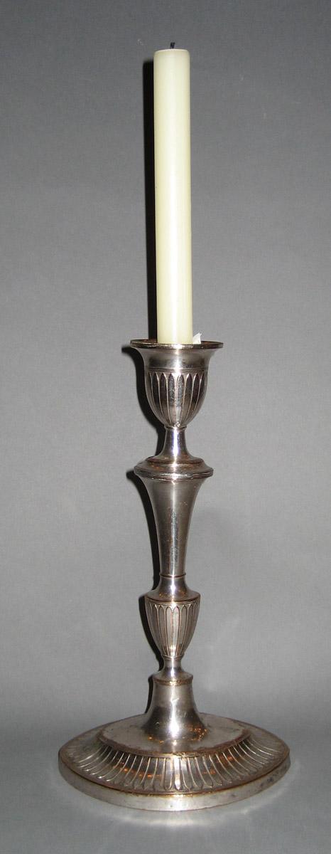 1965.0660.002 Candlestick