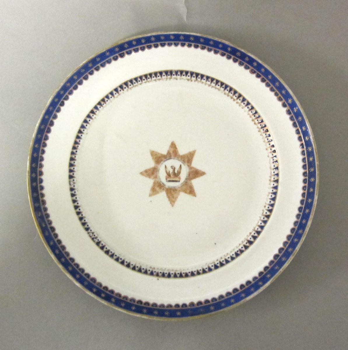 1965.0705.007 Porcelain plate
