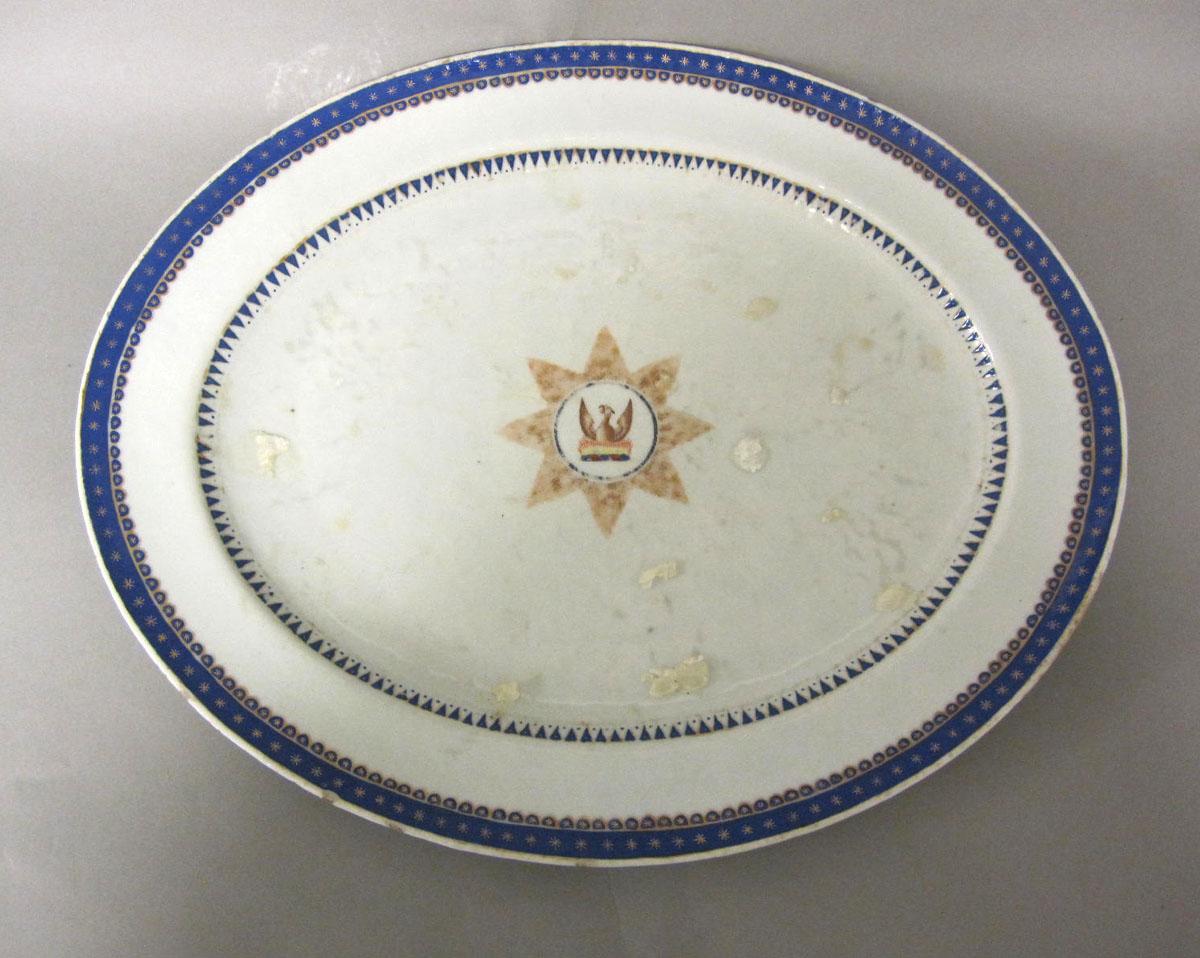 1965.0705.019 Porcelain platter
