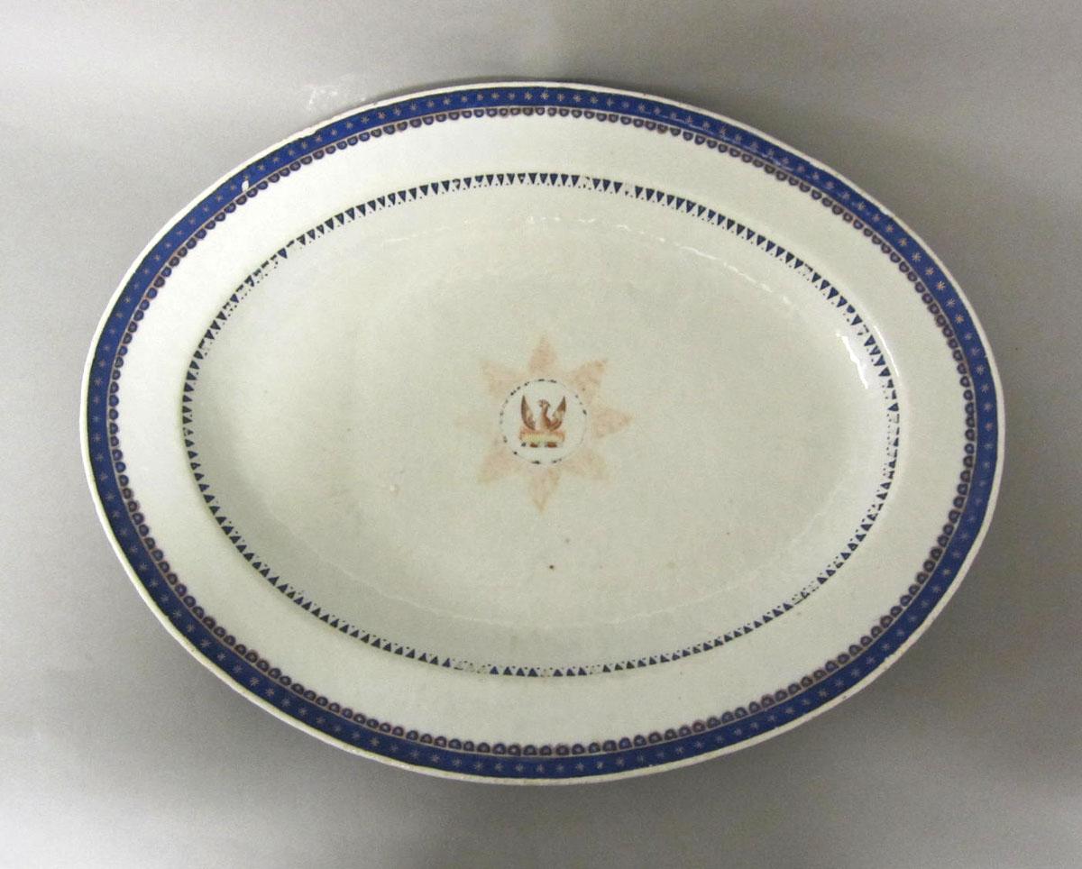 1965.0705.020 Porcelain platter
