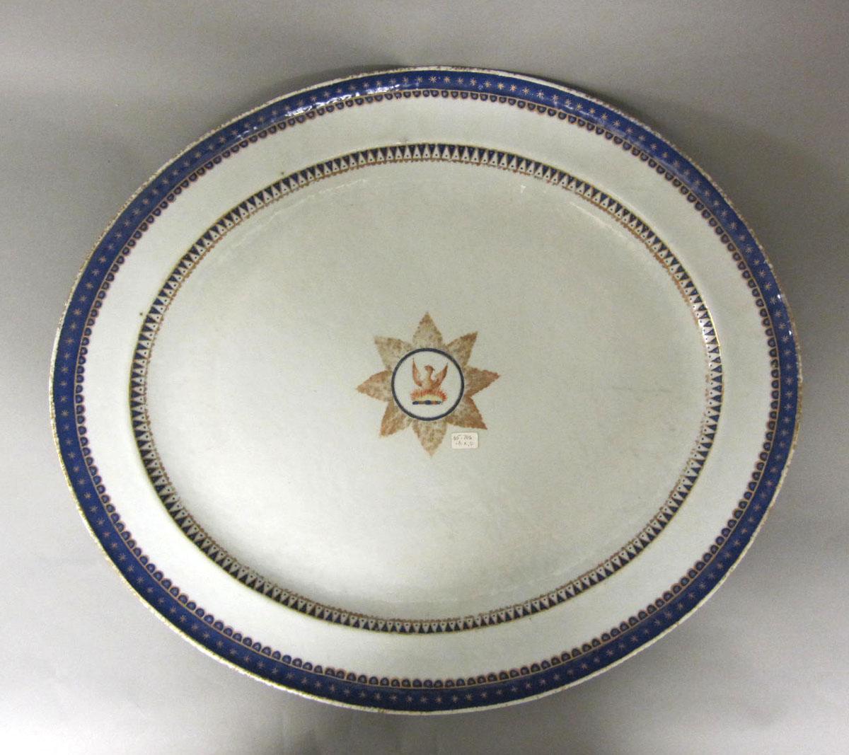 1965.0705.022 Porcelain platter