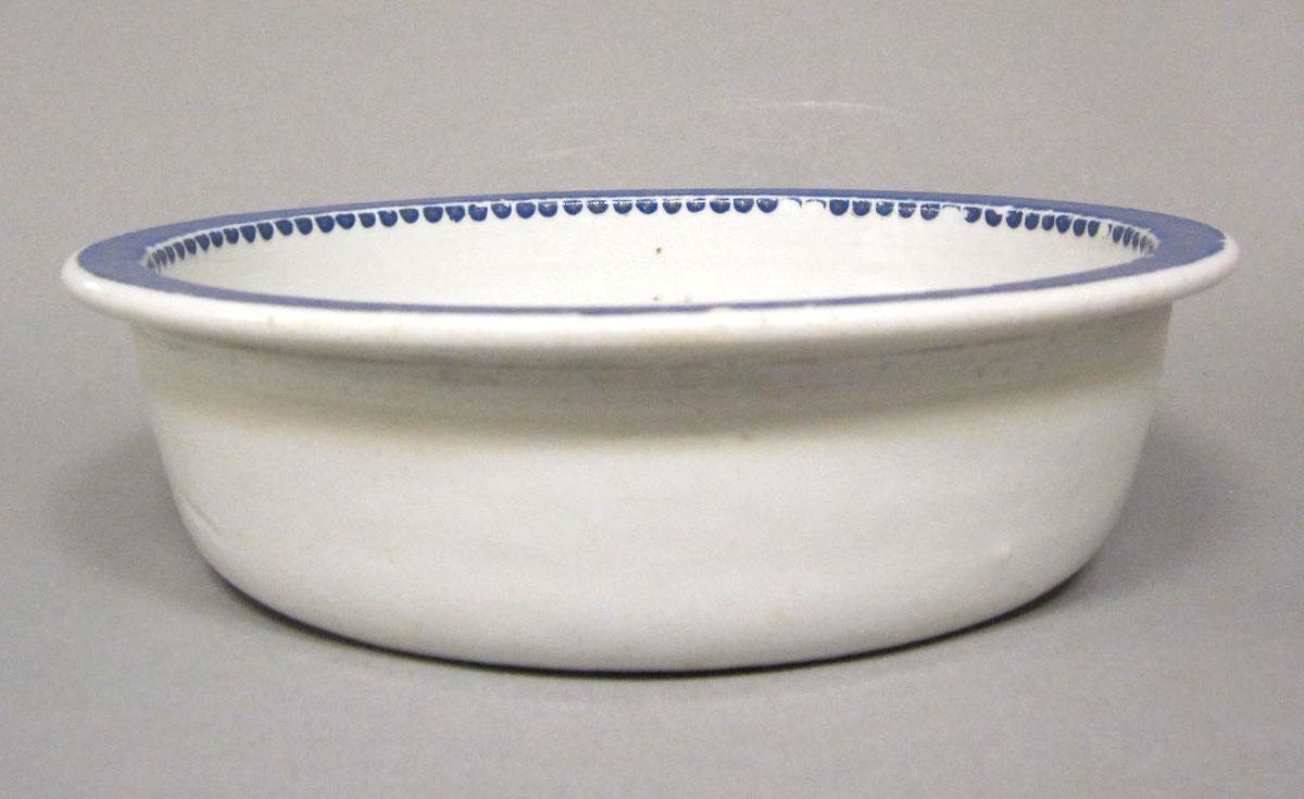 1965.0706.001 C Porcelain glacier