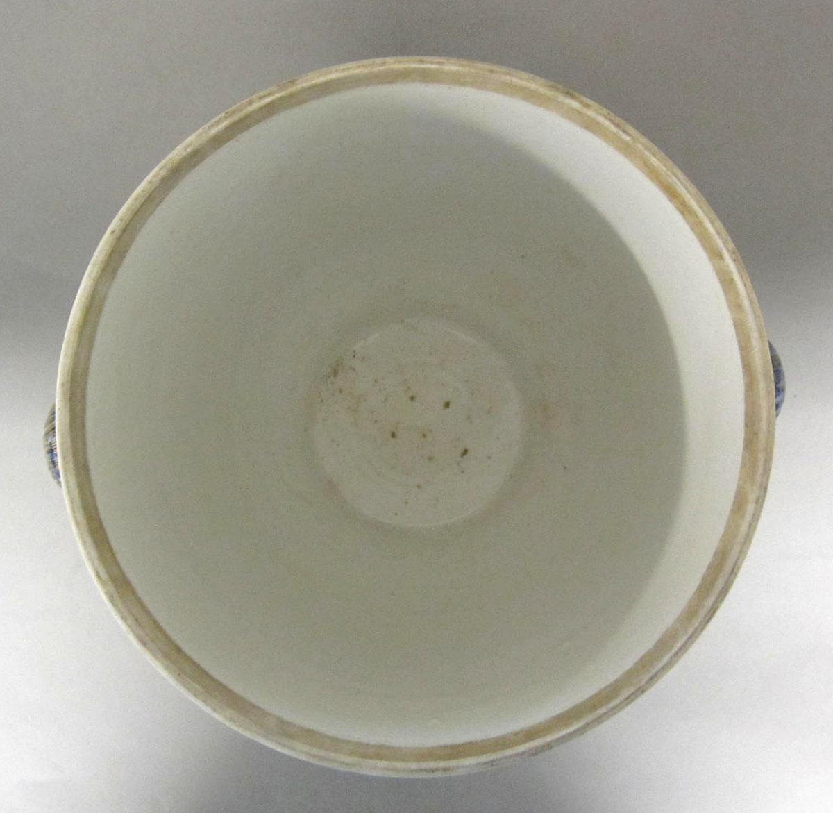 1965.0706.002 A Porcelain glacier top