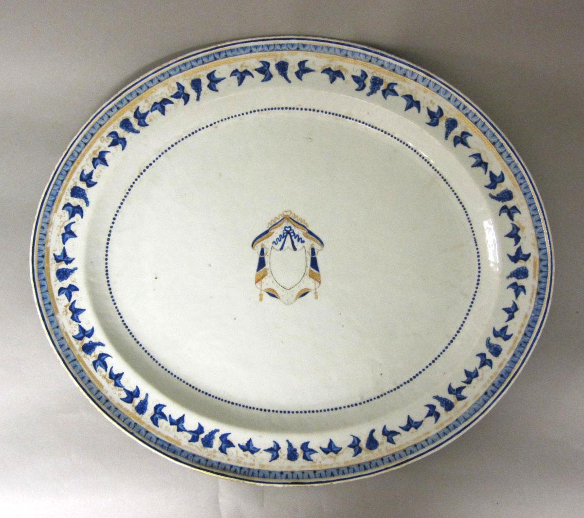 1965.0712.001 Porcelain platter