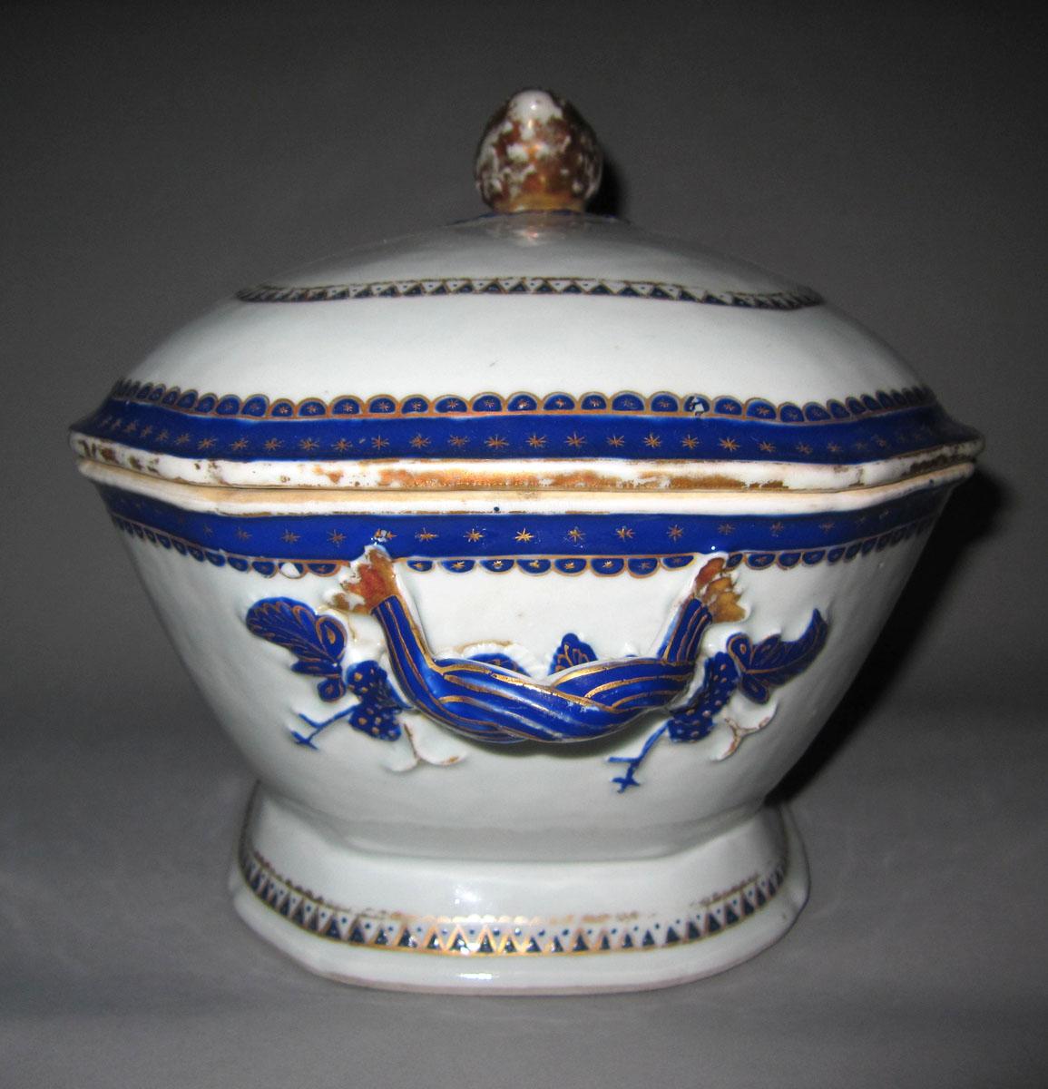 1965.0718.019 A,B Porcelain tureen handle