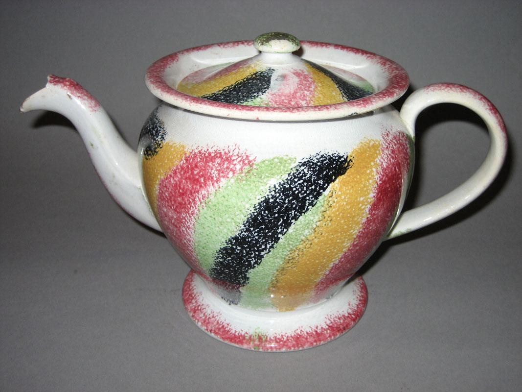 1965.0761.001 Teapot