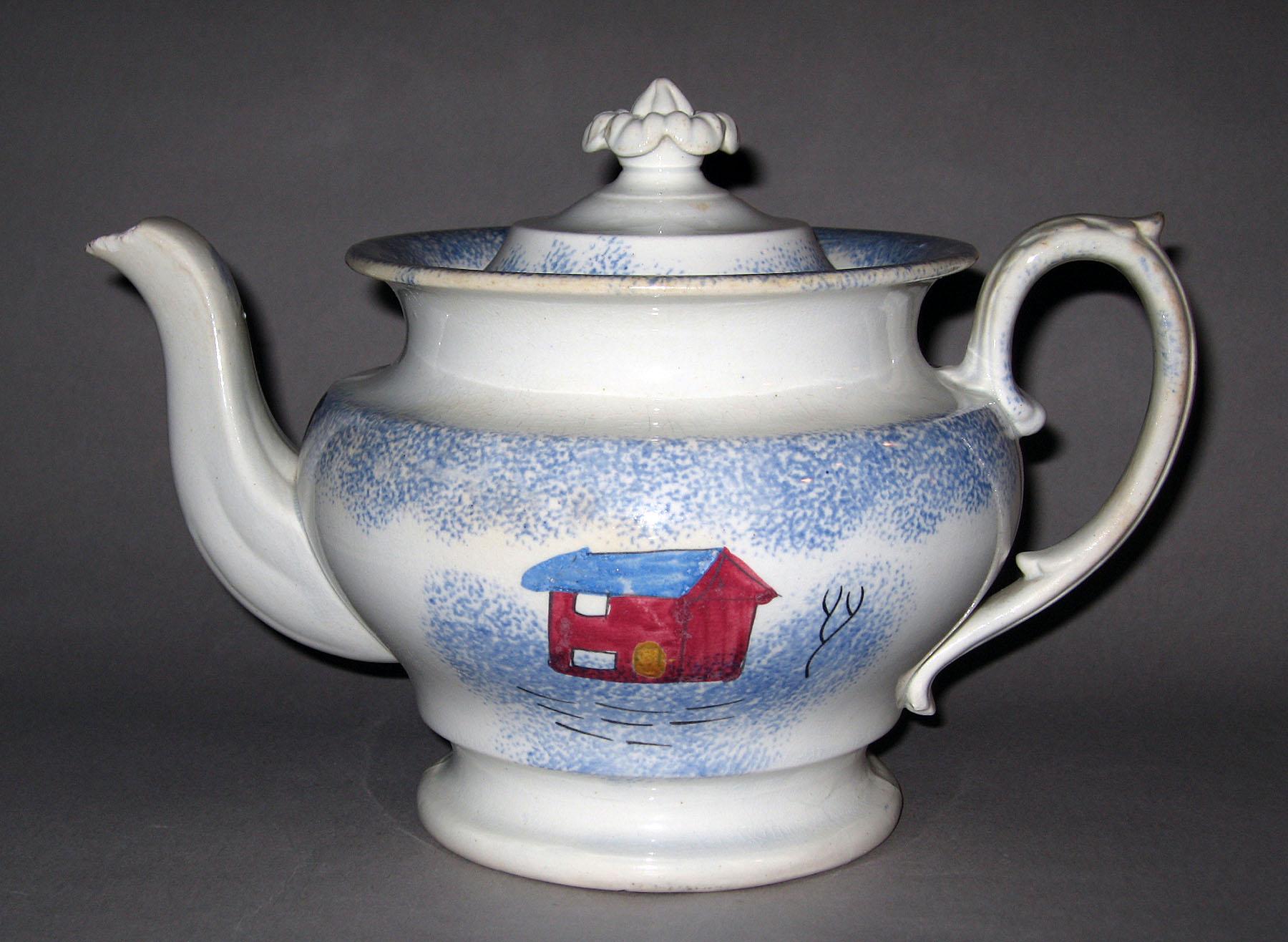 1965.0790 Spatterware teapot