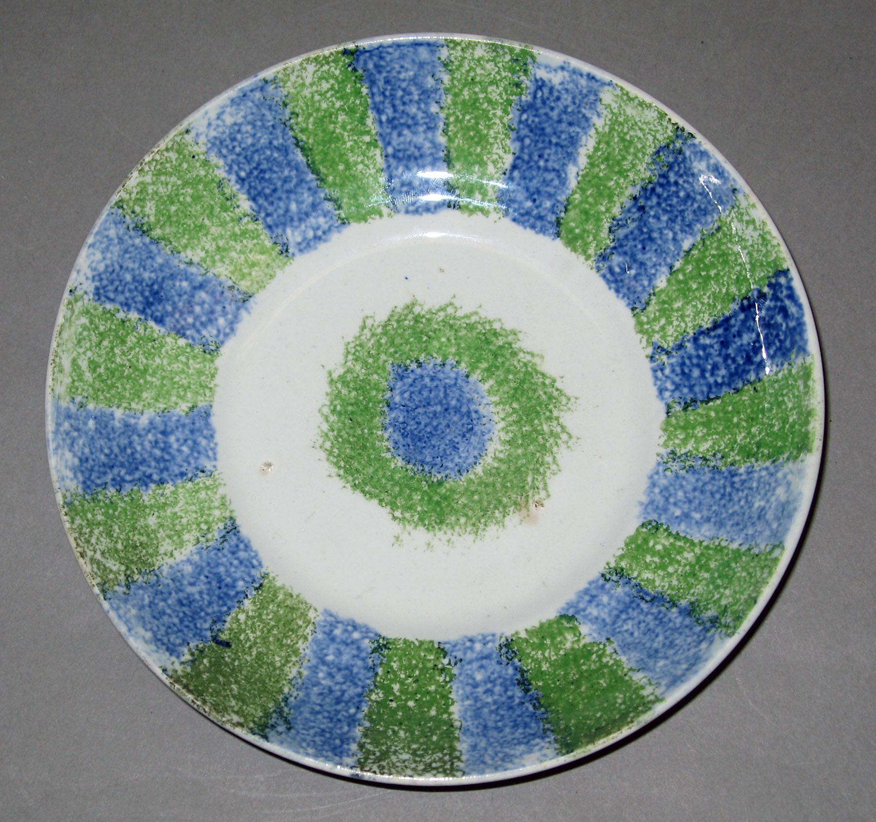 1965.0805 Spatterware saucer