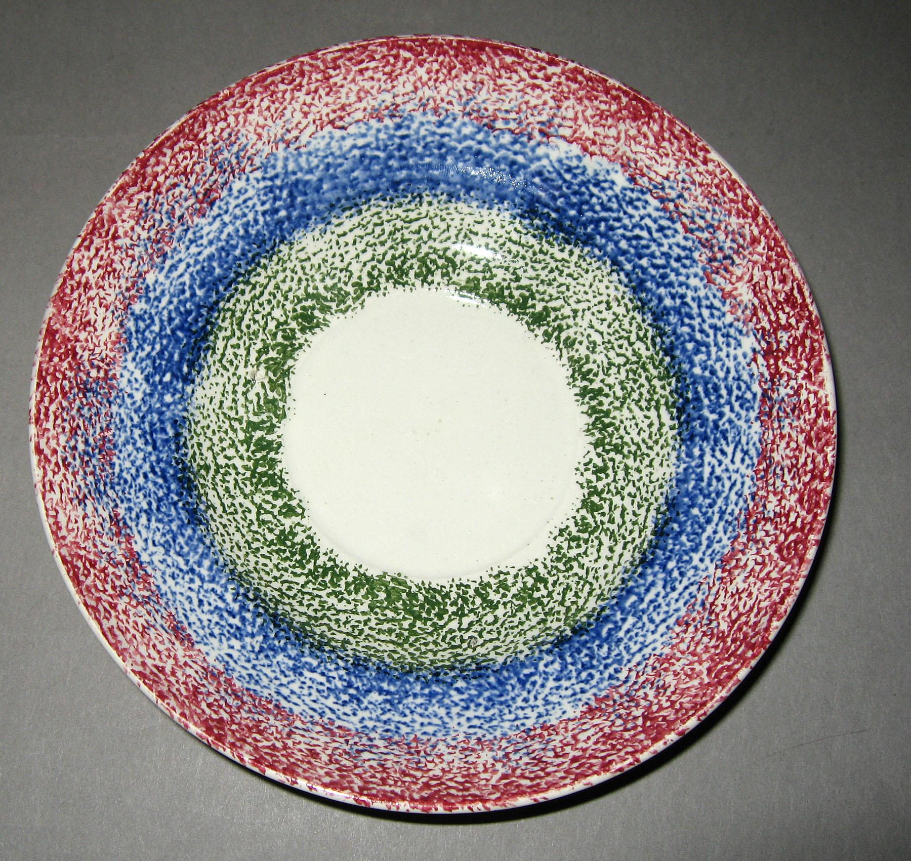 1965.0811 Rainbow pattern spatterware saucer