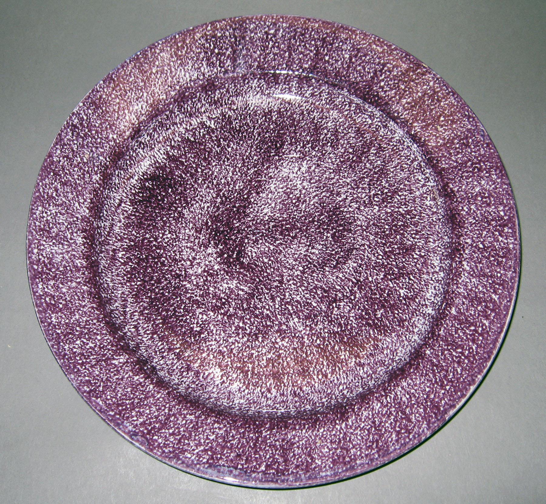 1965.0855 Spatterware plate