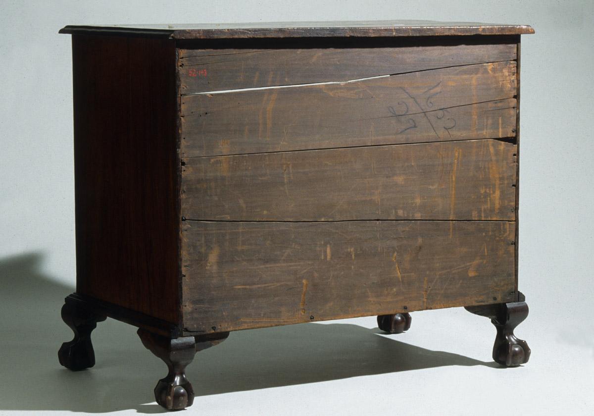 1952.0143 Chest of drawers, view 2
