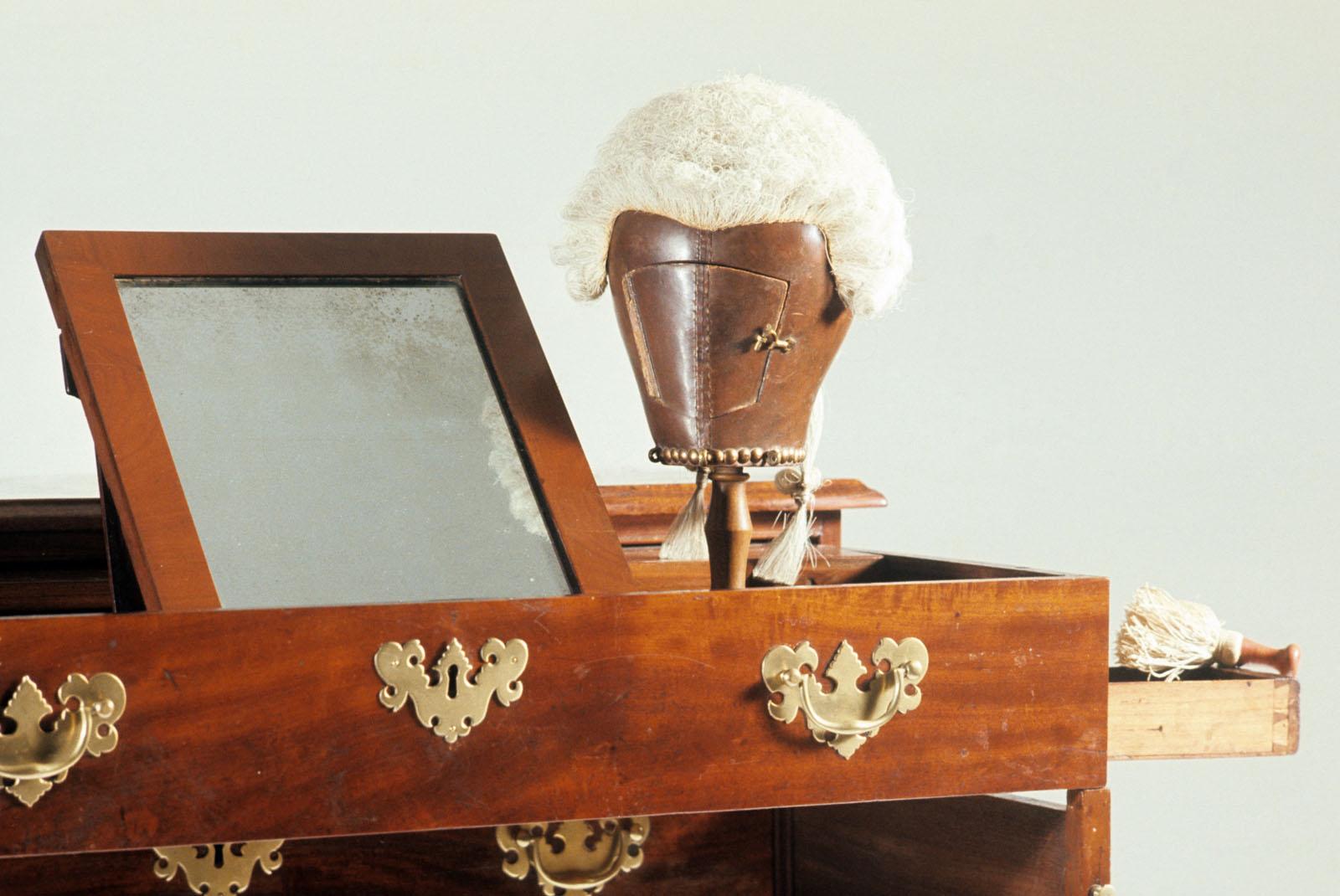 1952.0143 Chest of drawers, detail 1