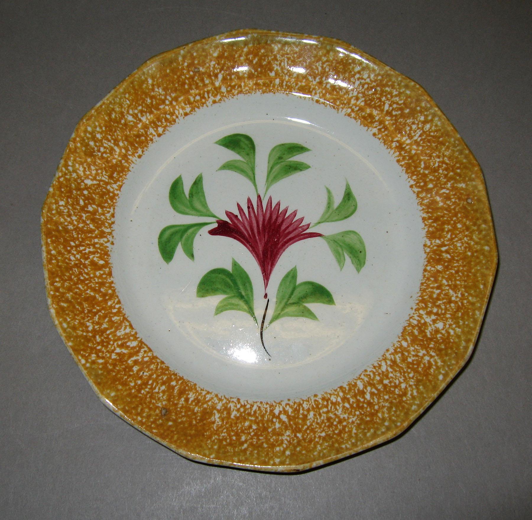 1965.0927.006 Cockscomb pattern plate
