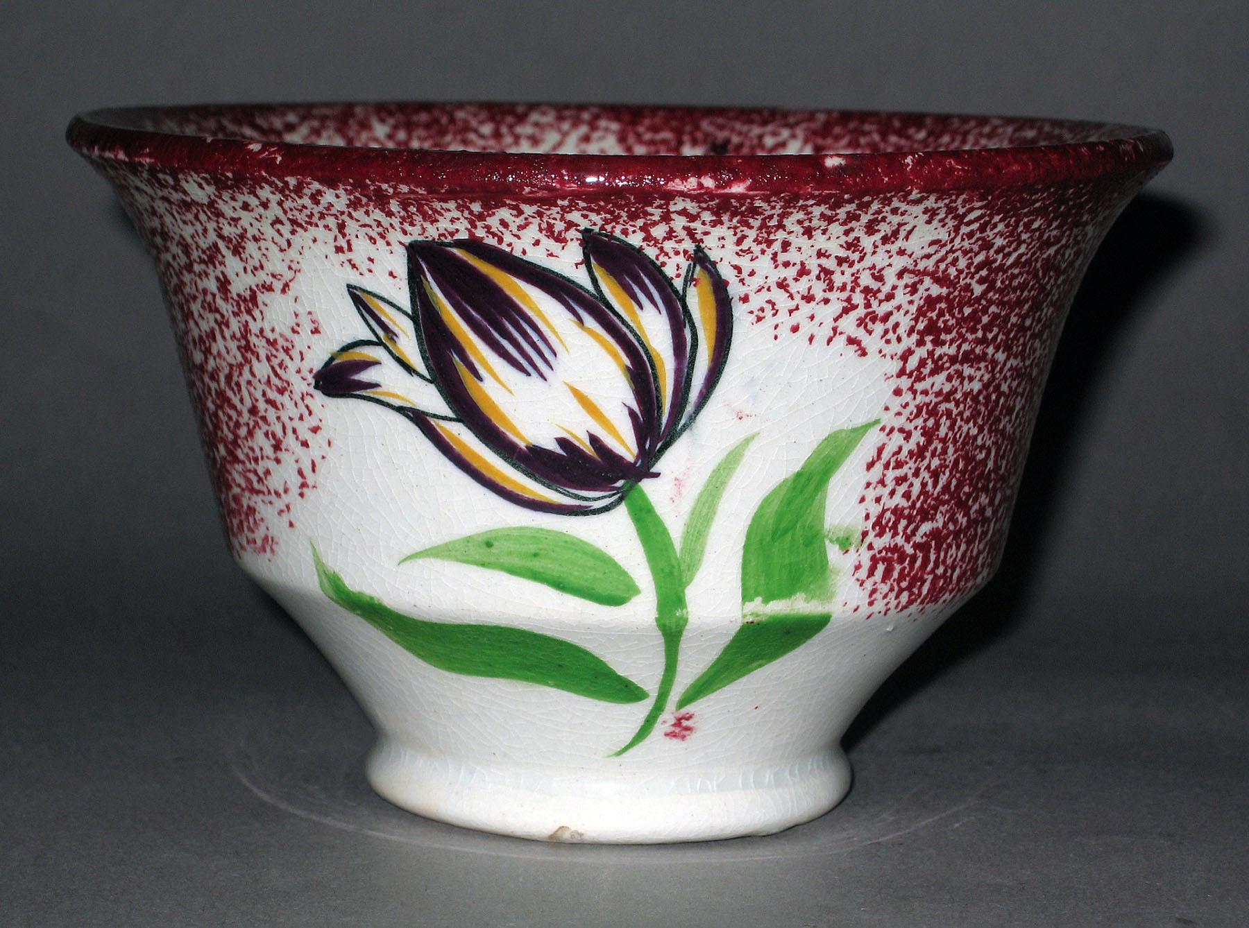 1965.0937.008 Spatterware teabowl