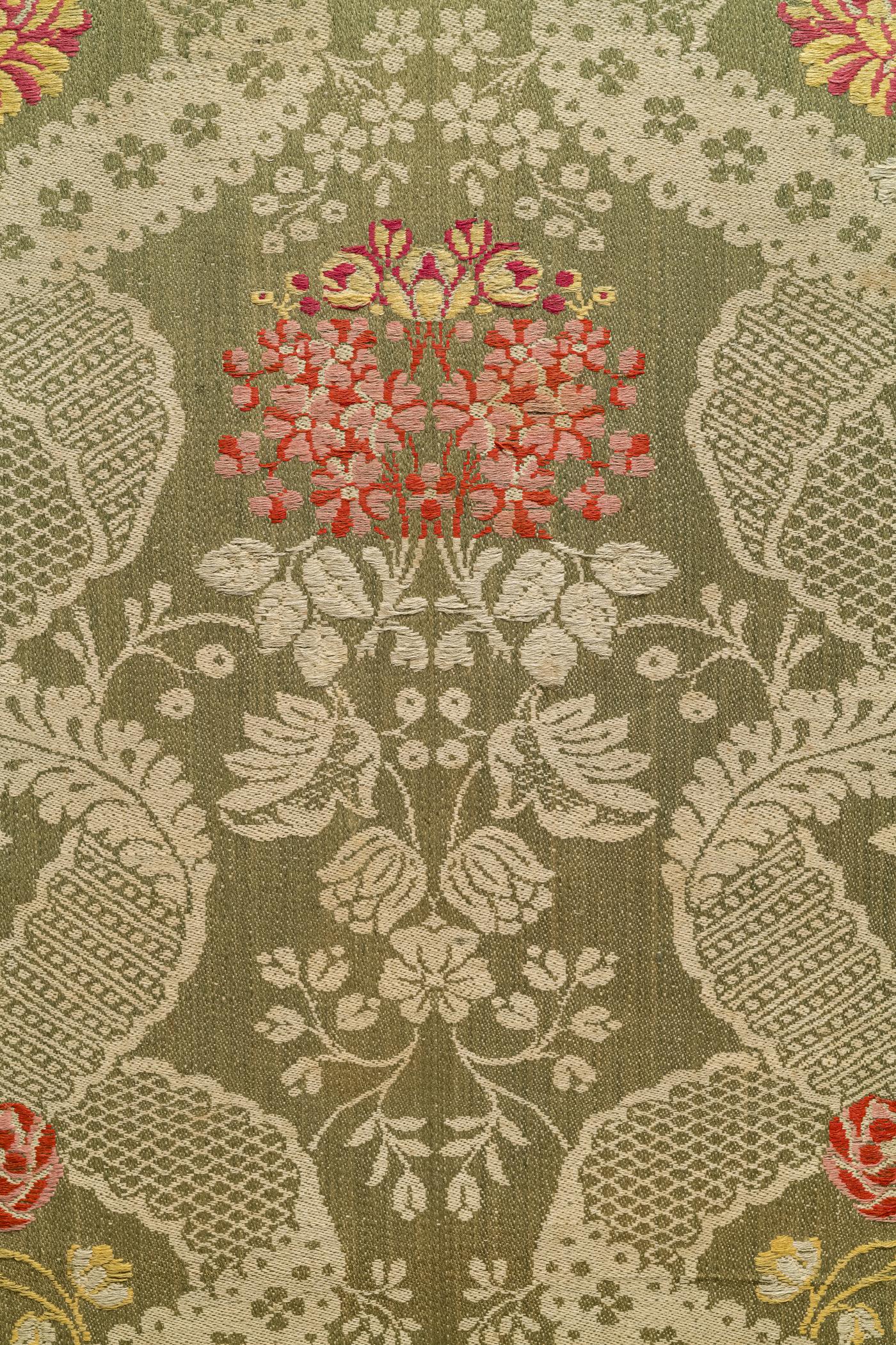 1951.0021 Chair, detail 3