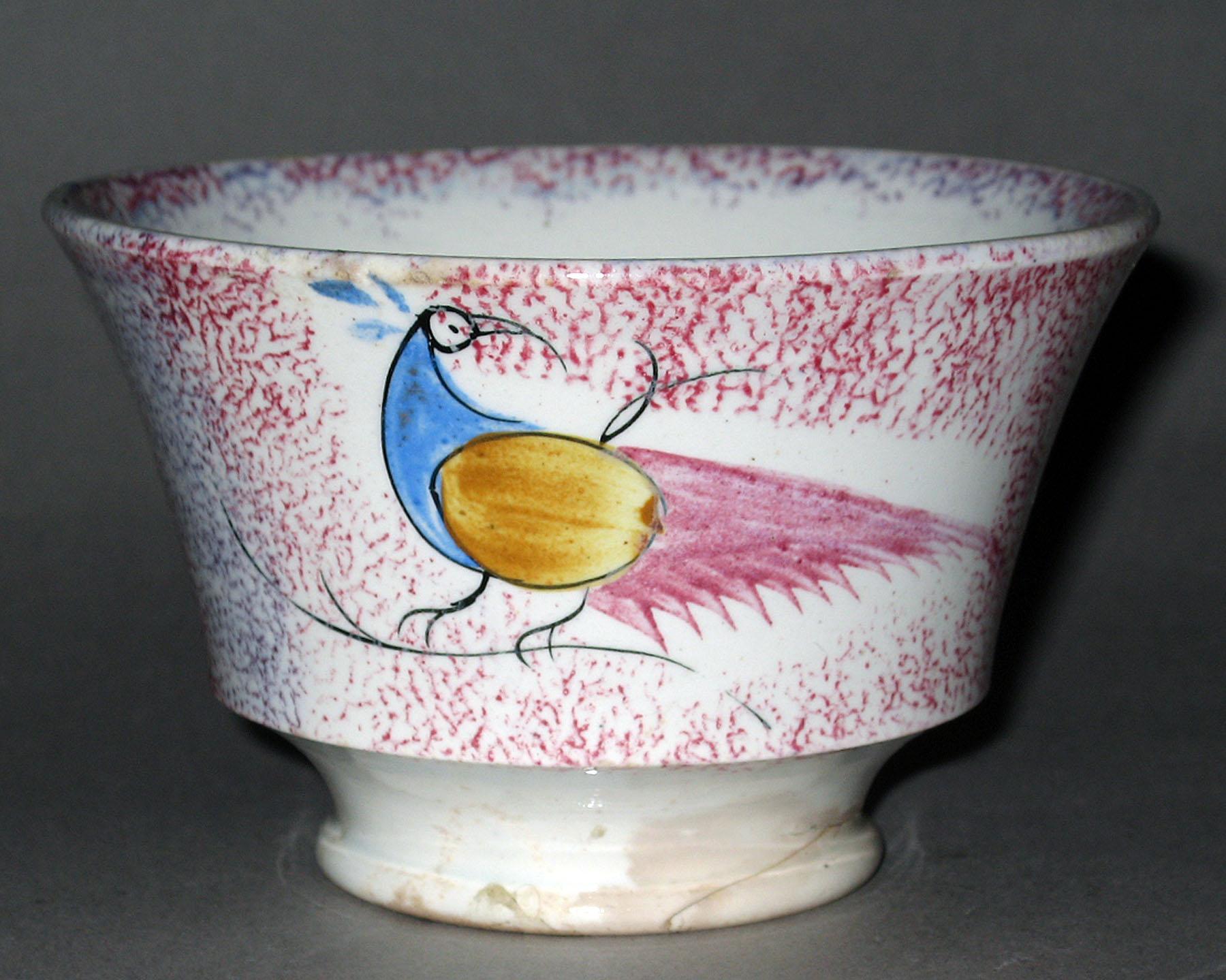 1965.0984.002 Spatterware teabowl