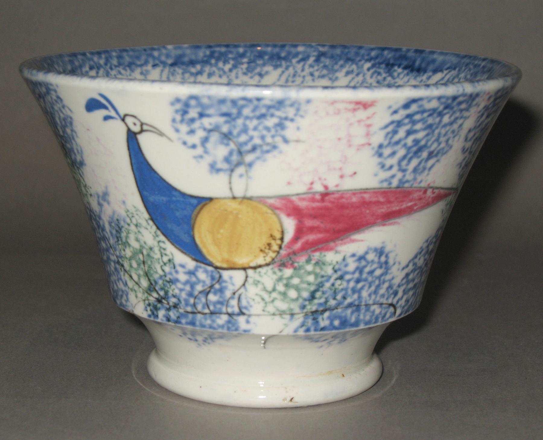 1965.0990 Spatterware teabowl
