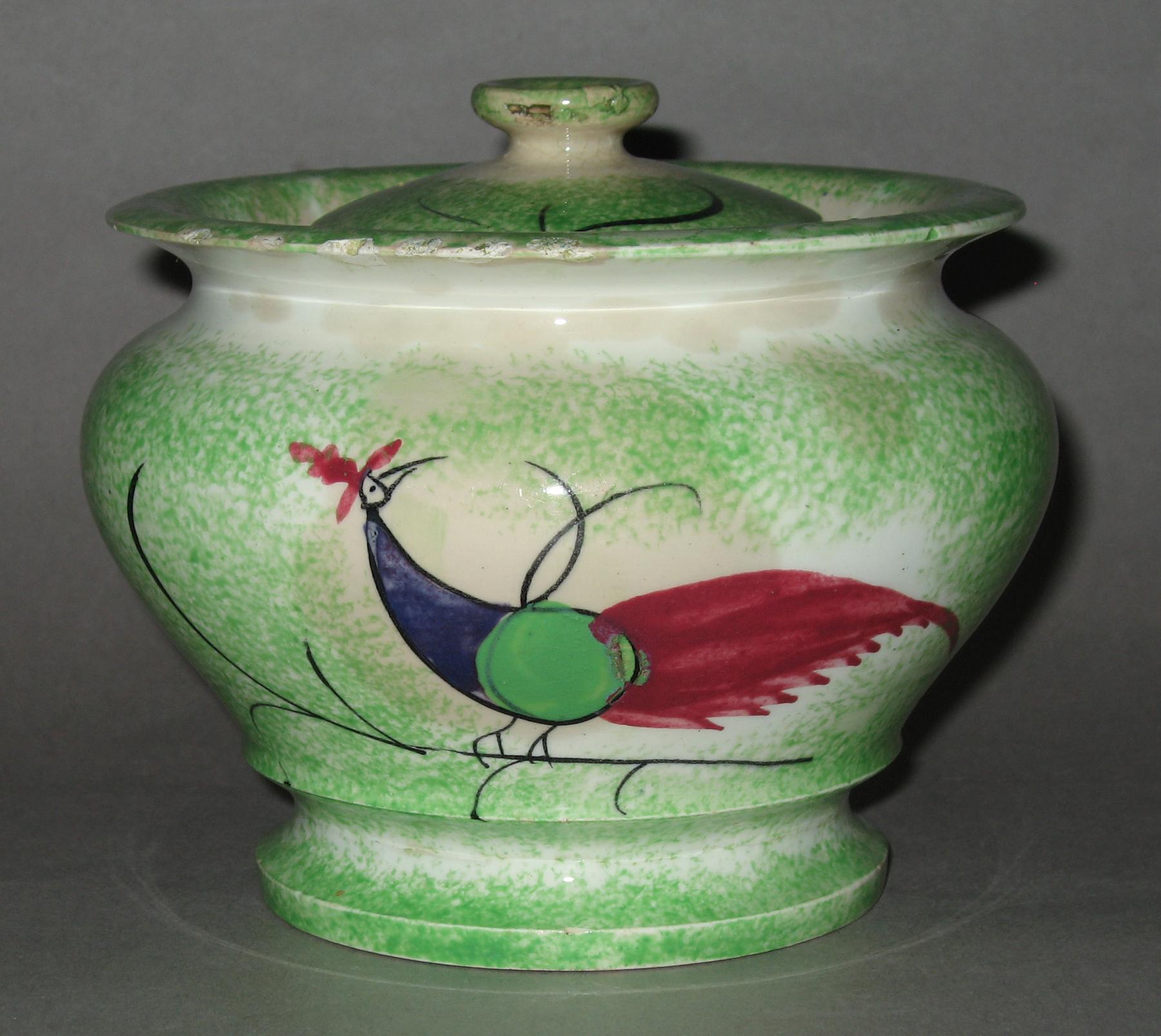 1965.1073.001 Spatterware sugar bowl