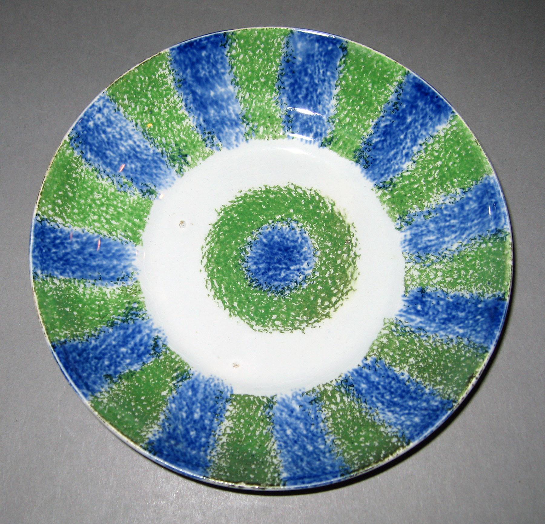 1965.1098 Spatterware saucer
