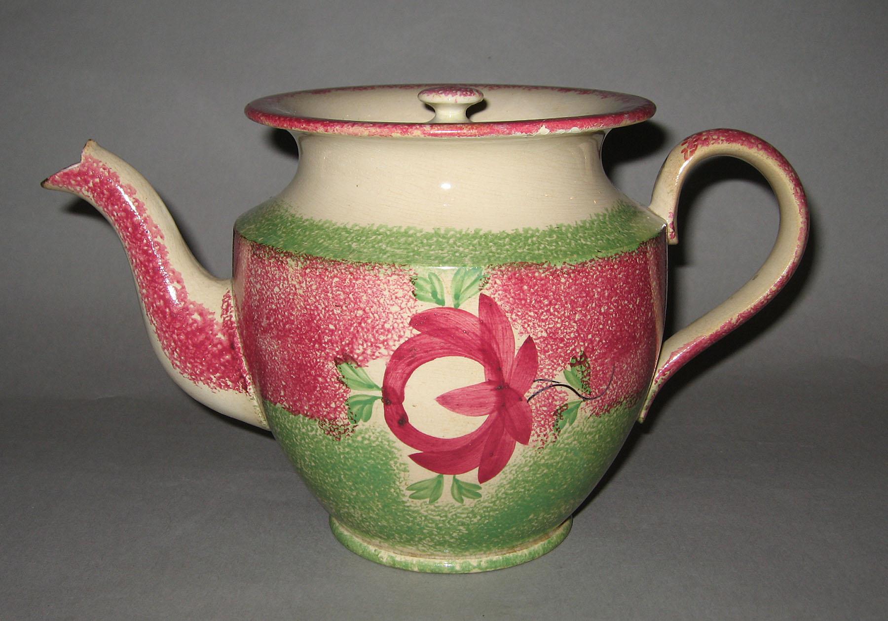 1965.1127 Spatterware teapot
