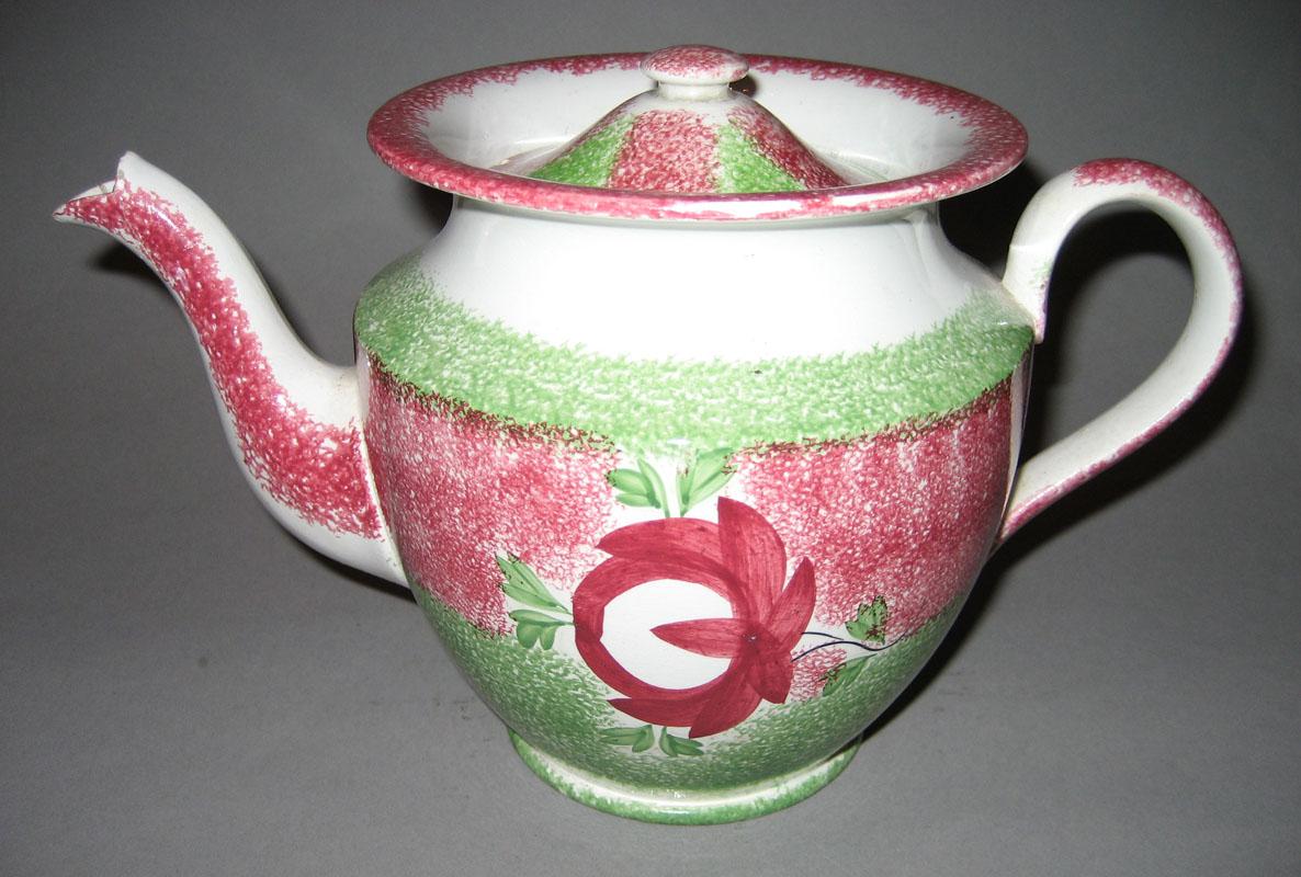 1965.1128 teapot