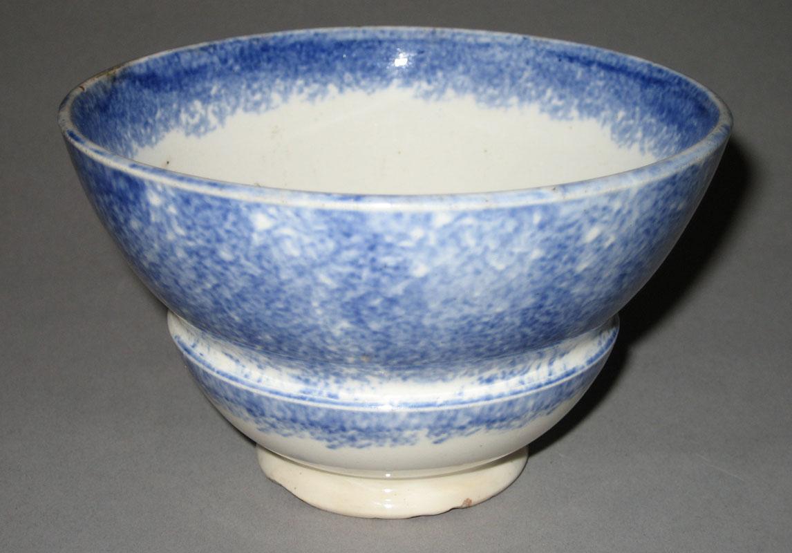 1965.1157 Bowl view2