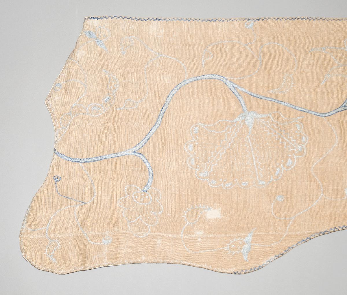 1955.0751.005 Bed hanging, Valance detail