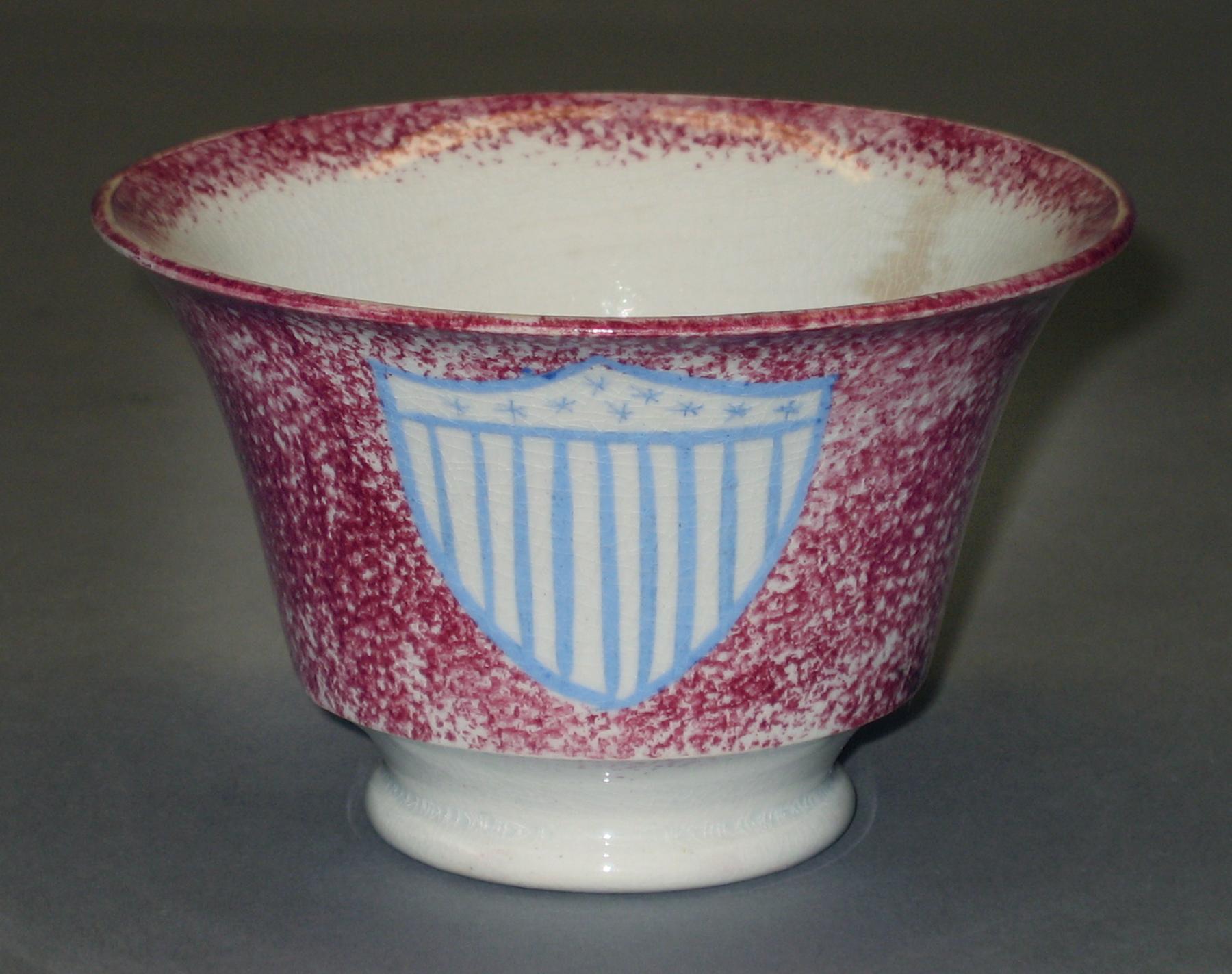 1965.1185.002 Spatterware teabowl