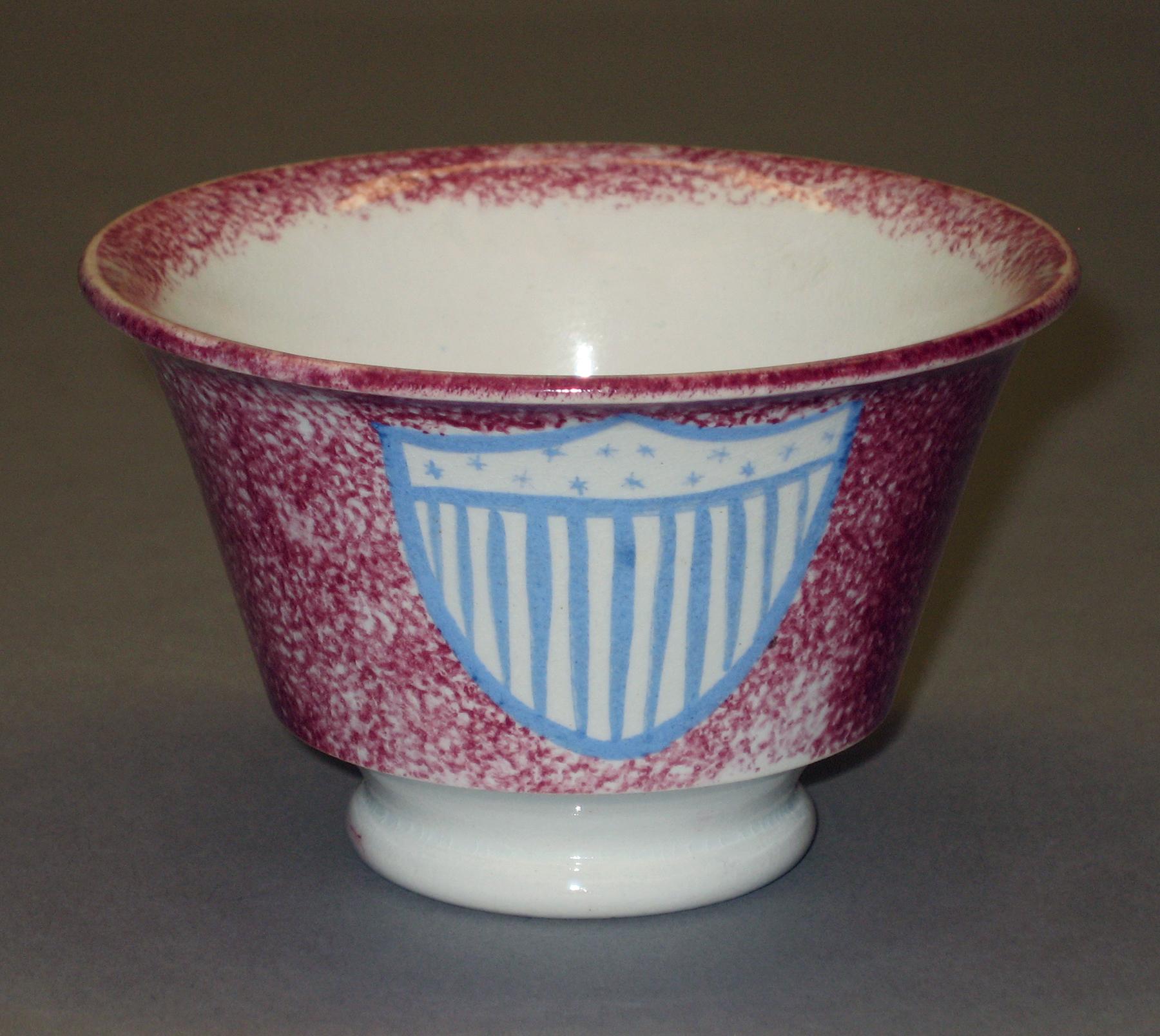 1965.1185.006 Spatterware teabowl