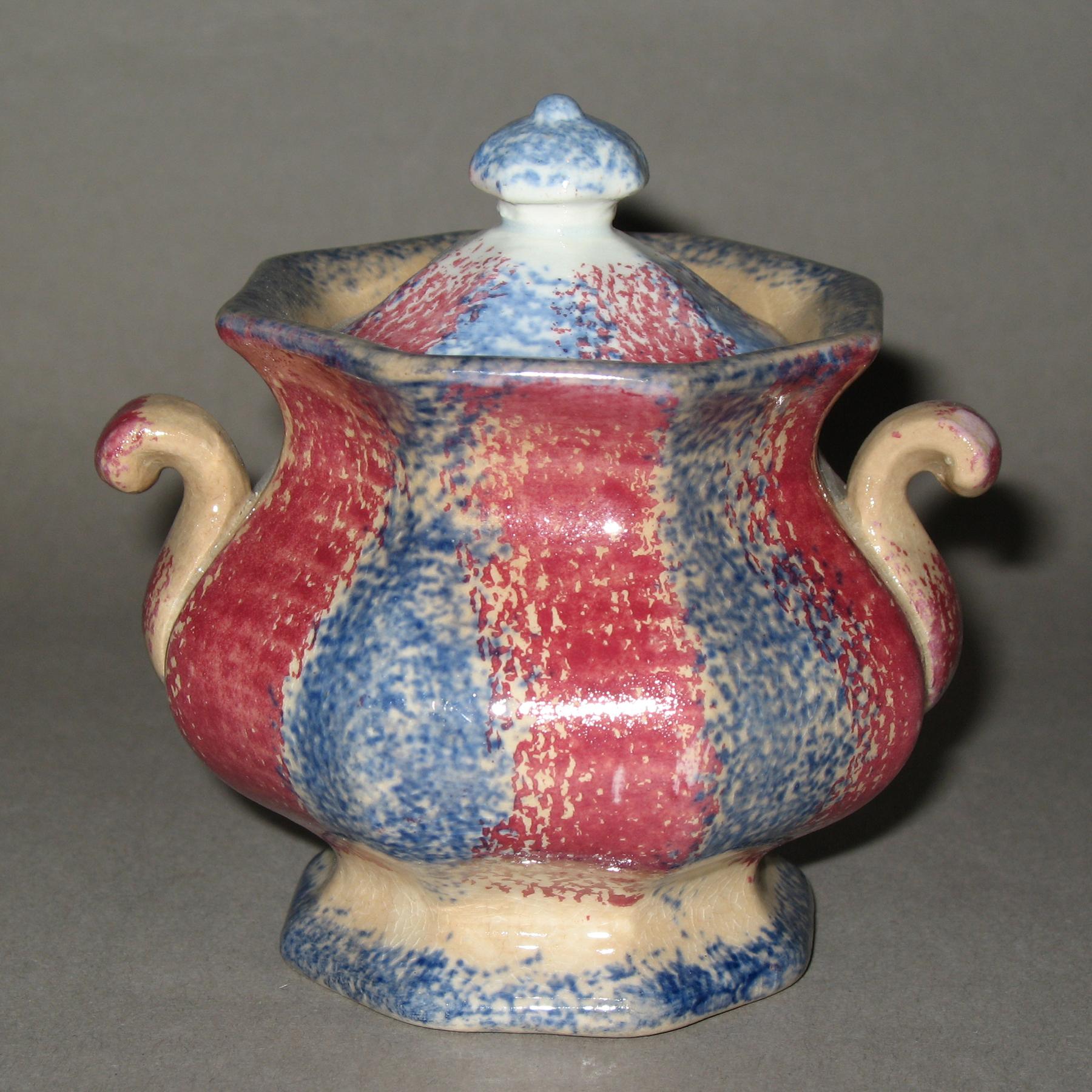 1965.1194.002 A, B Sugar bowl