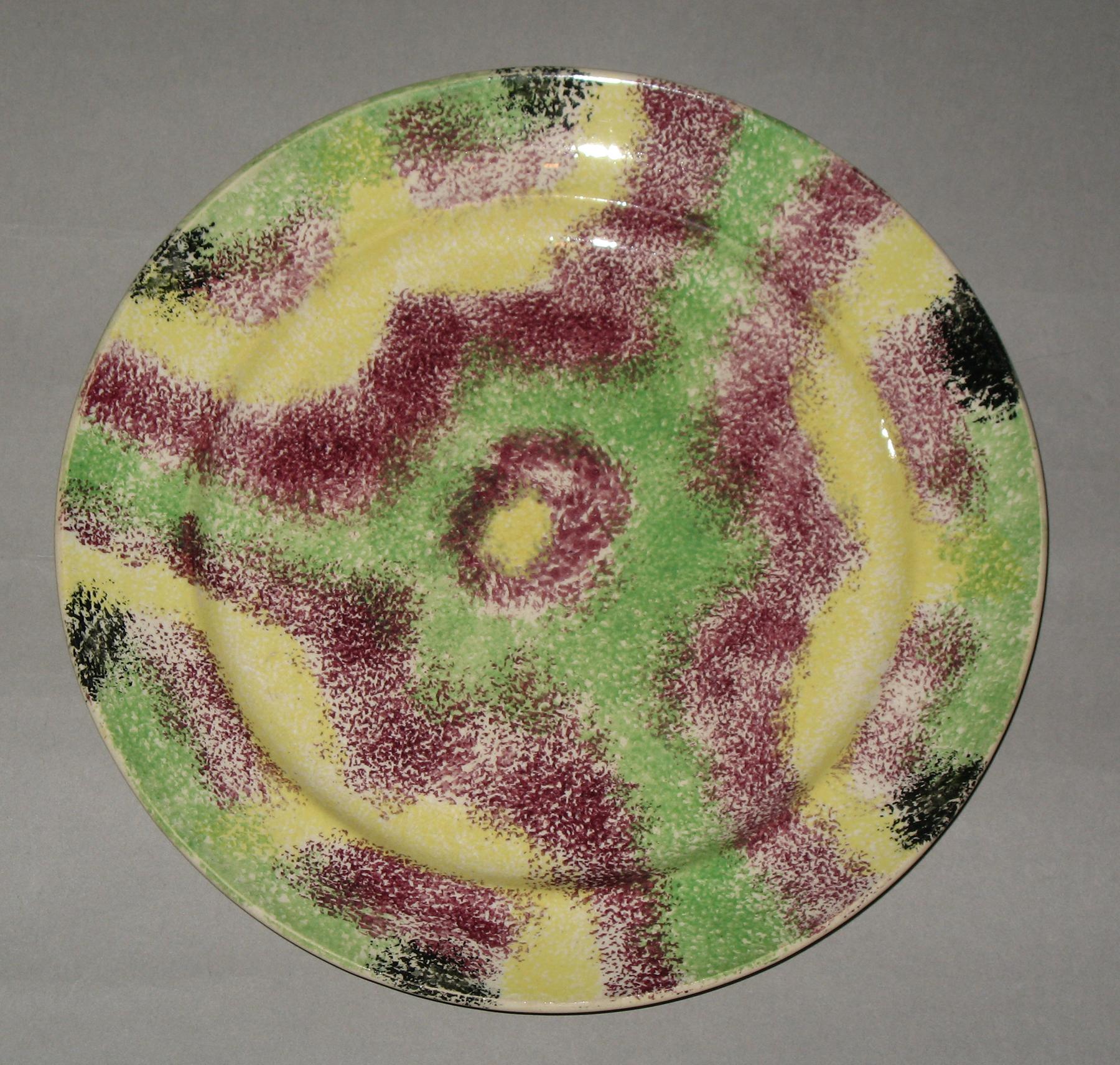 1965.1195.002 Spatterware plate