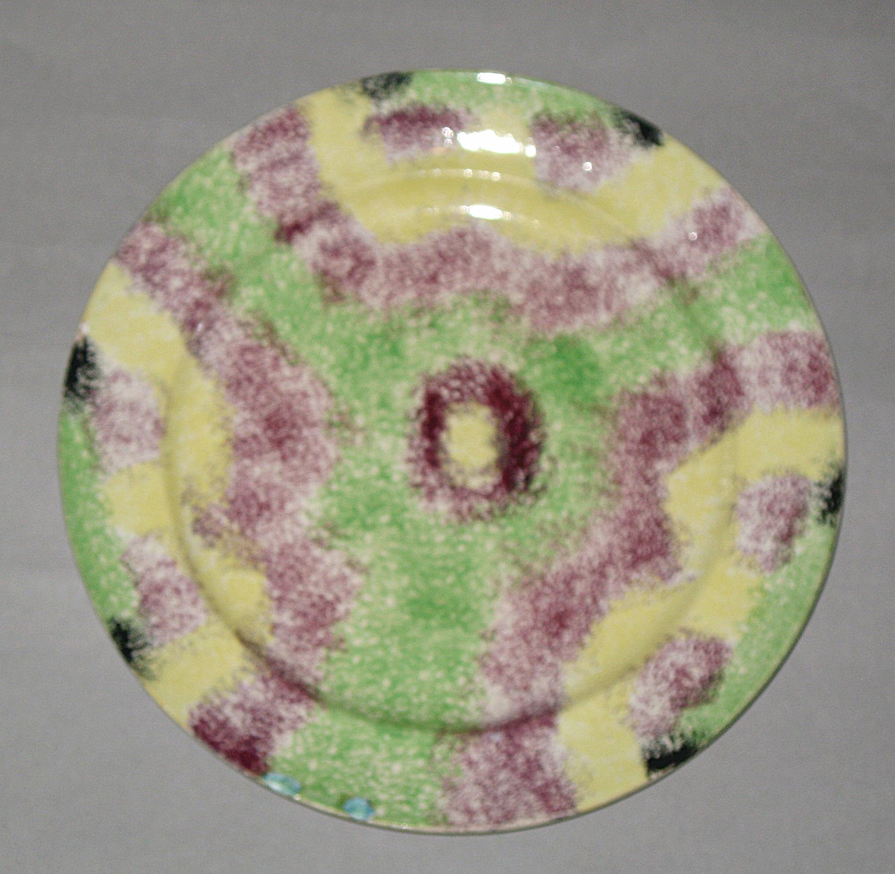 1965.1195.006 Spatterware plate