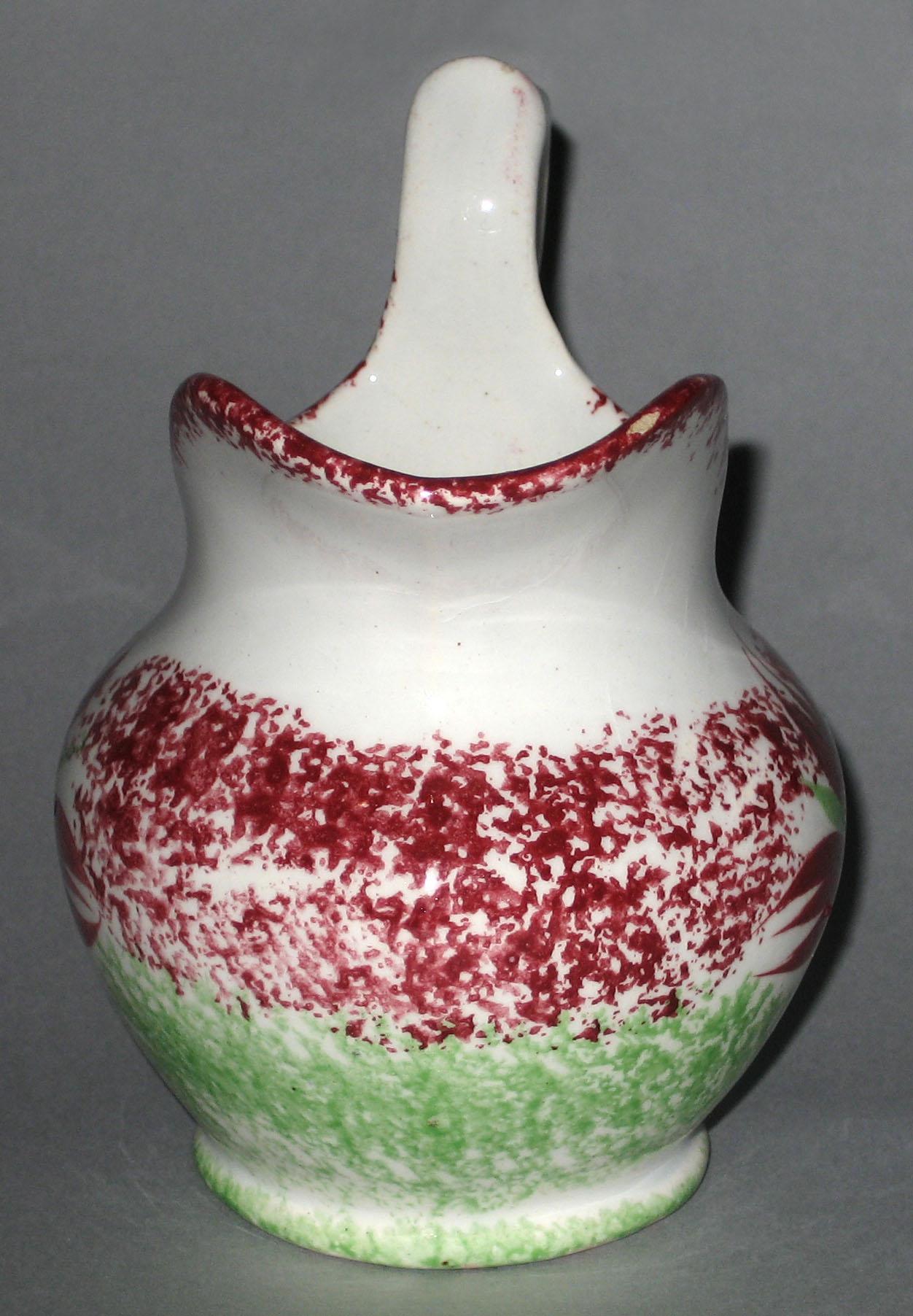 1965.1218 Jug pouring lip