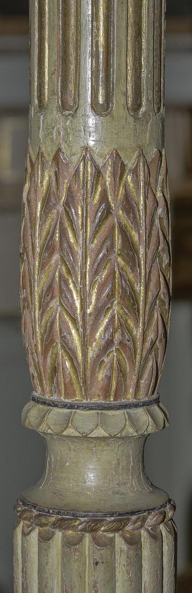 1955.0786 Bed, post, detail 1