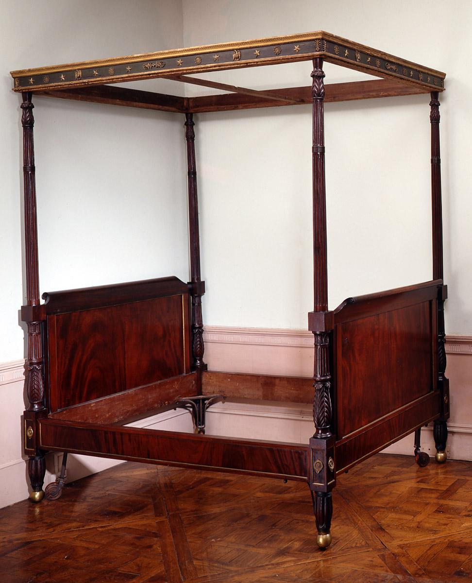 1955.0789 Bedstead