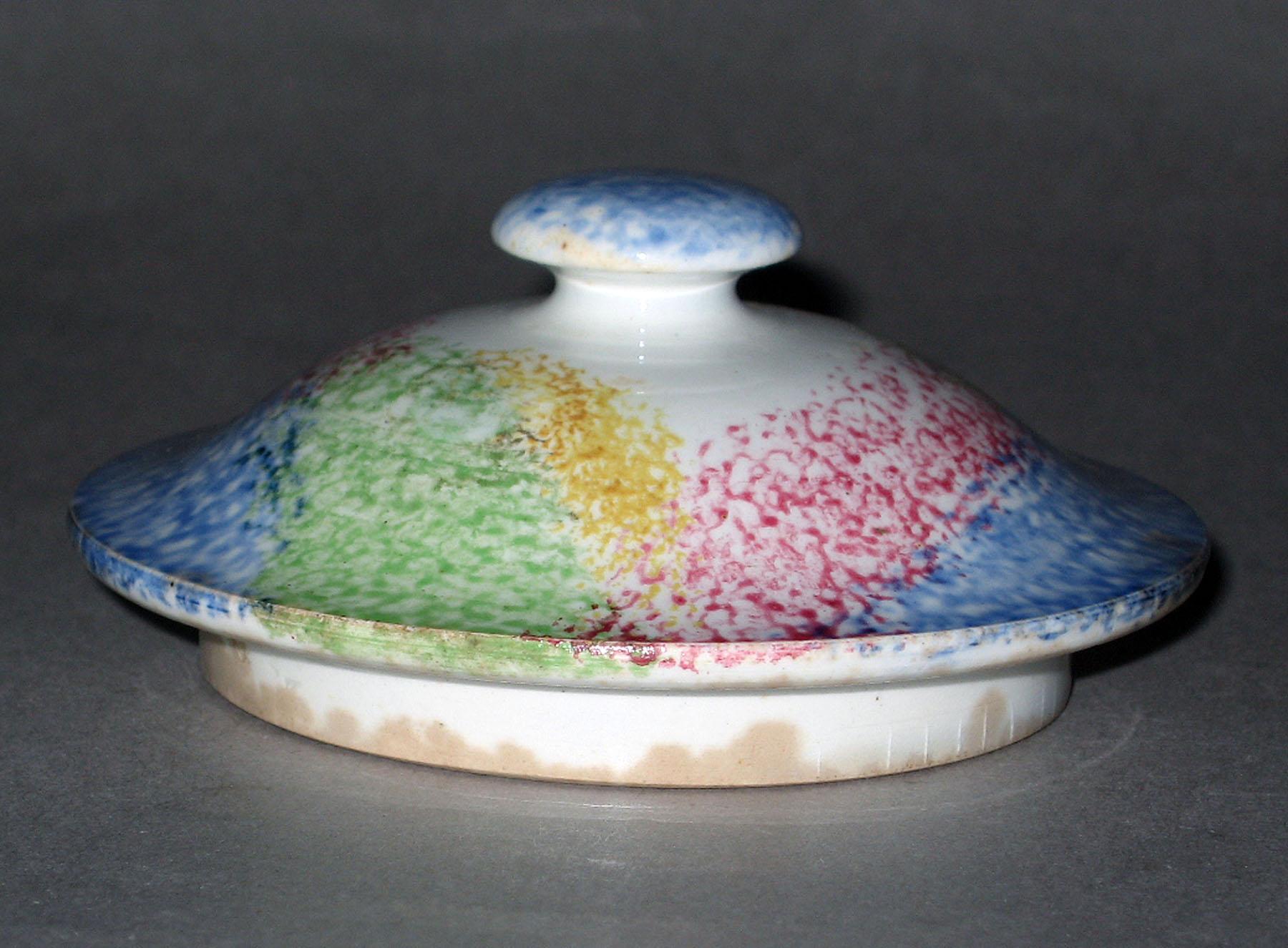 1965.1273 Spatterware cover