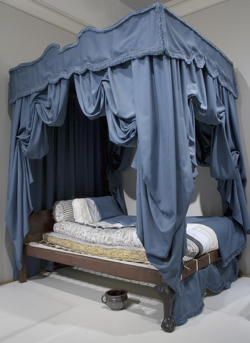 1955.0792, 1985.0601 Bed and Bed Hangings
