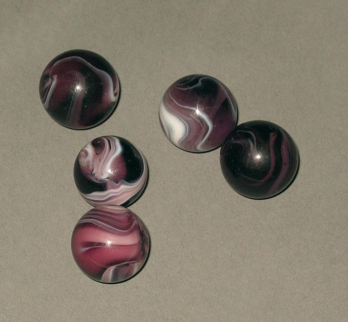 1965.1287 Glass marbles