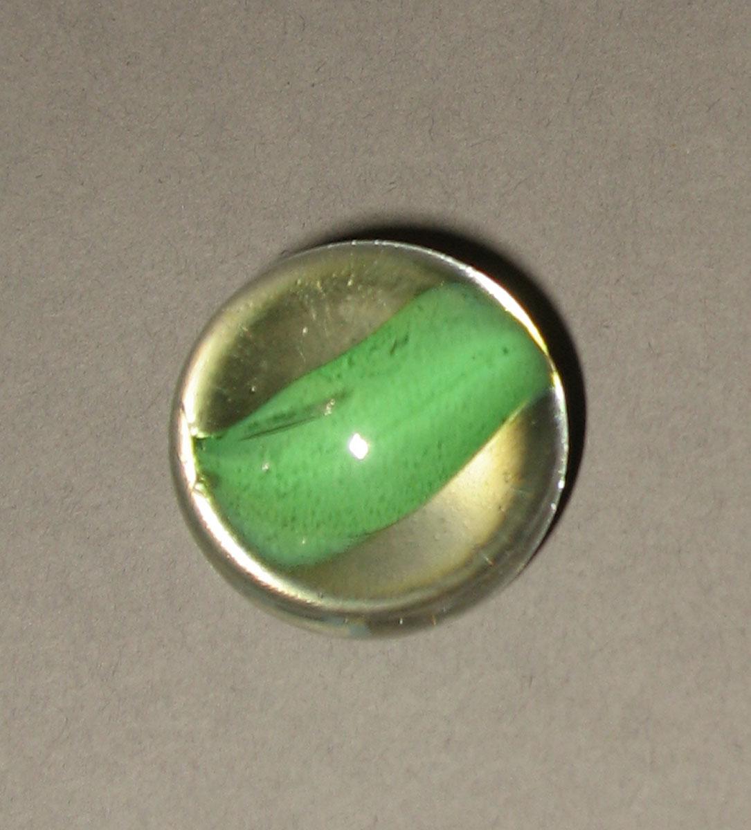 1965.1290.006 Glass marble