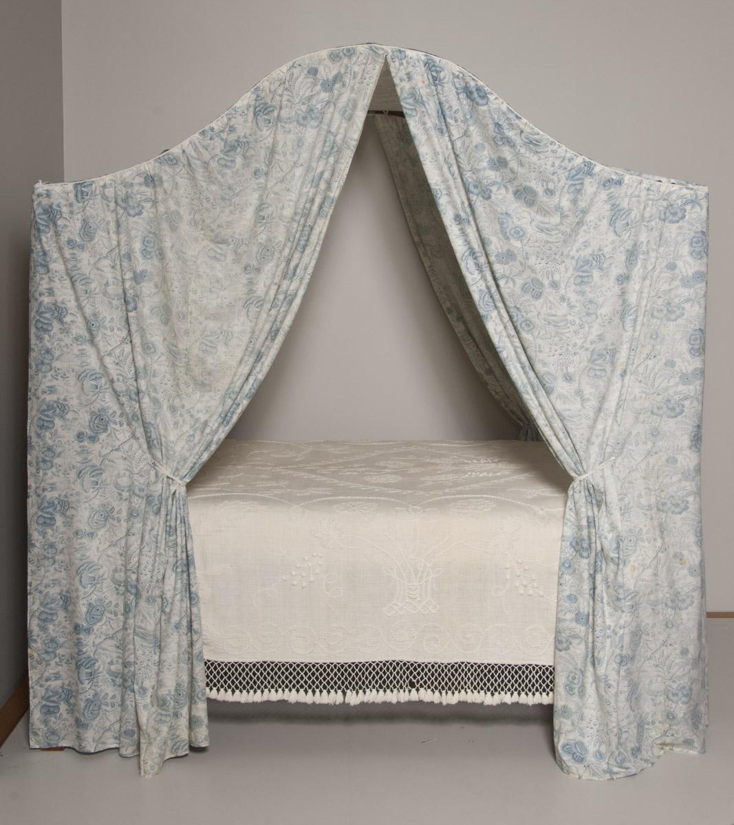 1955.0796, 1961.0012.001-.004 Bedstead with Bed Hangings (view 2)