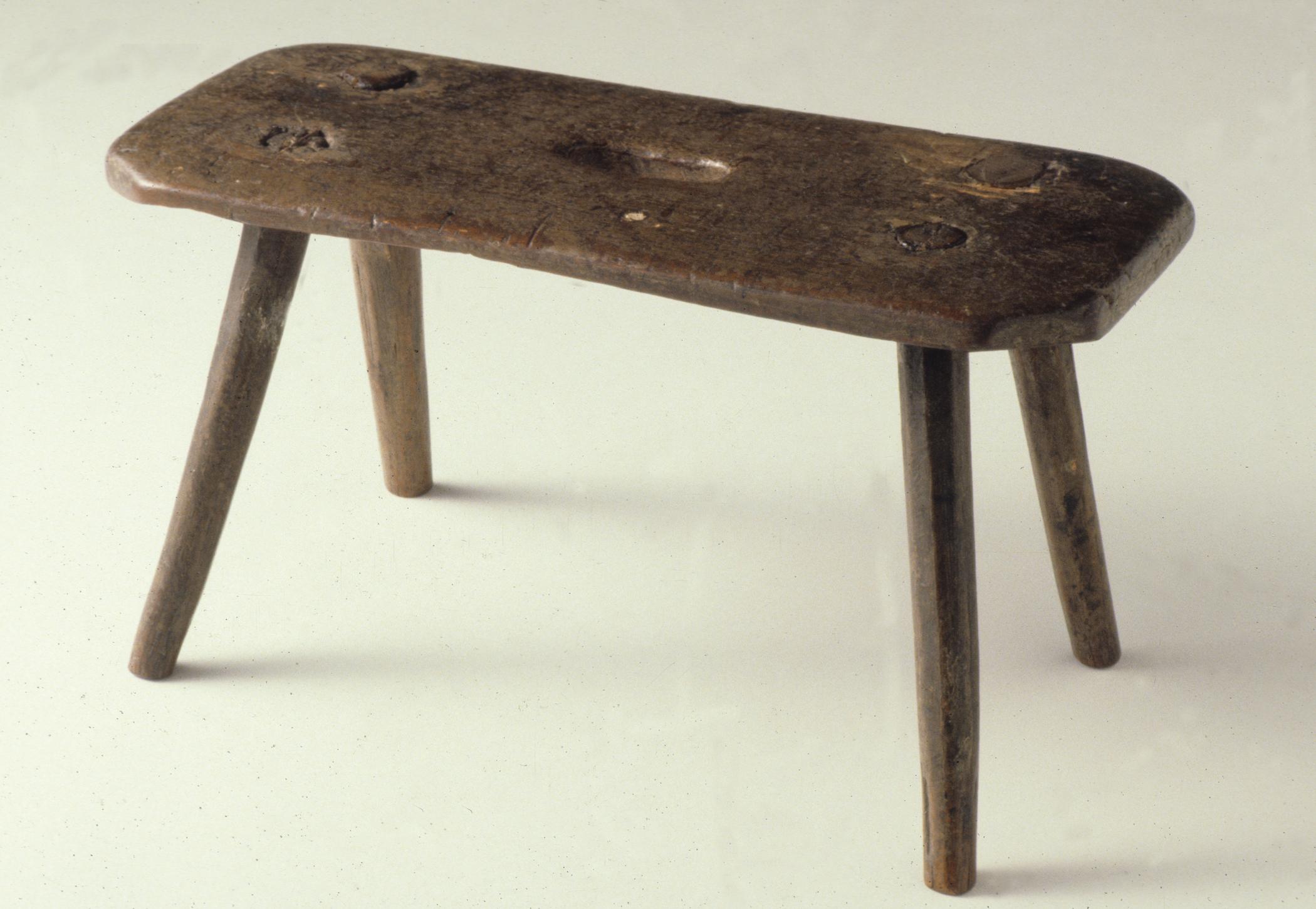 1965.1325 Stool, Footstool
