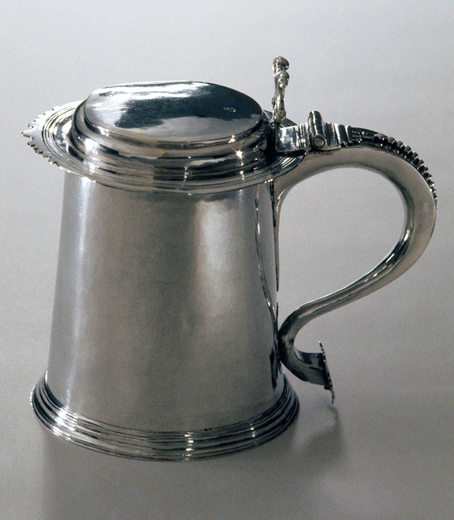 1965.1355 Tankard, view 4