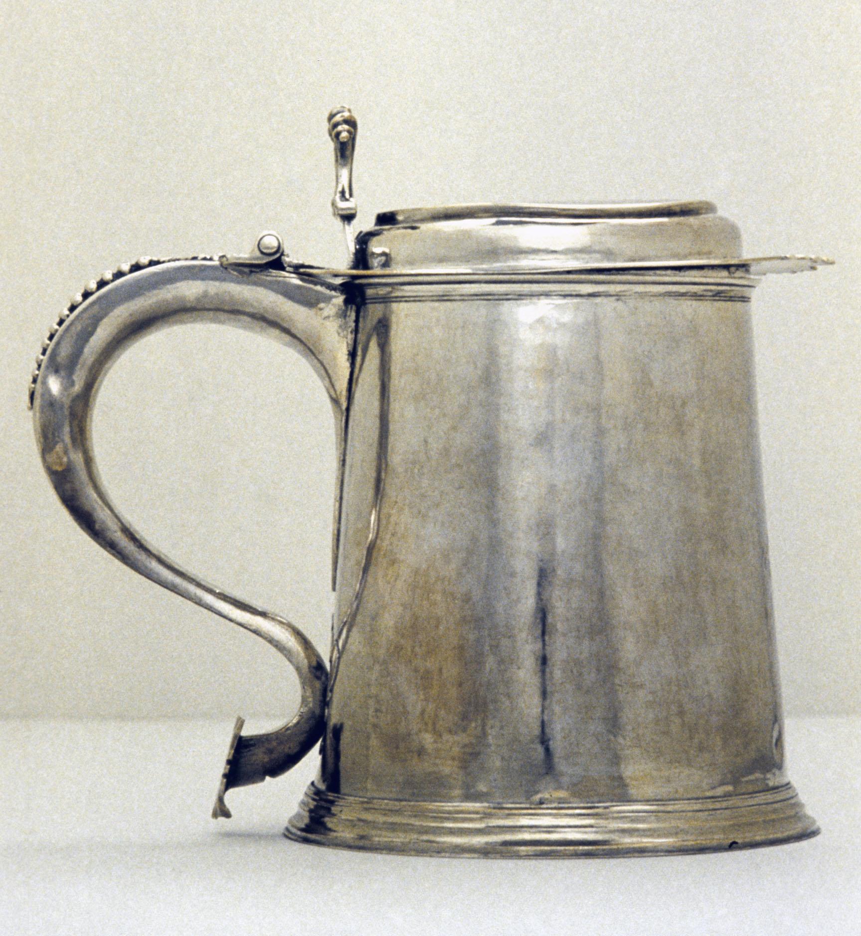1965.1355 Tankard, view 1