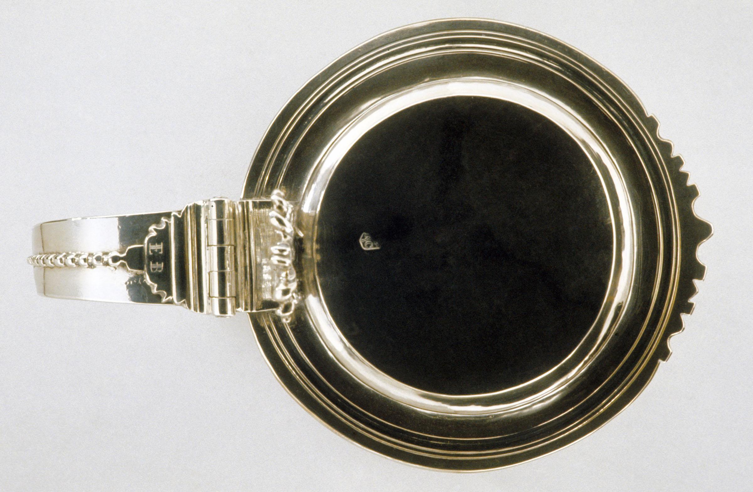1965.1355 Tankard, view 5